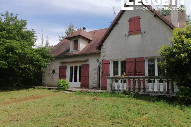 Thumbnail Villa for sale in Marigny-Chemereau, Vienne, Nouvelle-Aquitaine