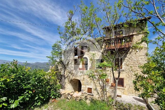 Villa for sale in Acquasanta Terme, Marche, 63041, Italy