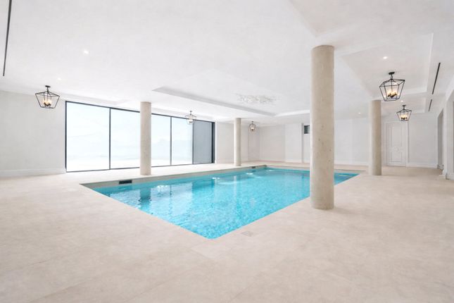 Orchard House, 12, Totteridge Village, London photo 4