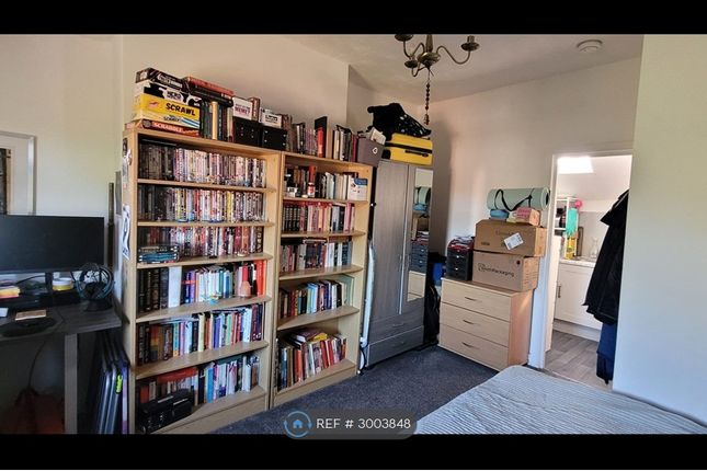 Flat, Manley Road, Manchester photo 2