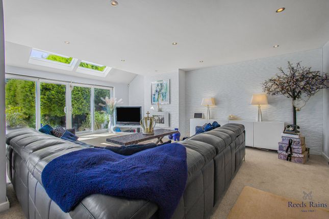 17, Cherry Garden Lane, Kent photo 4