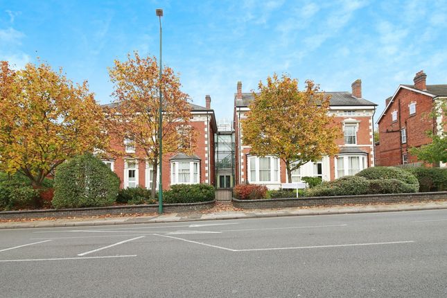 Warwick Rd Solihull Warwick Road, Solihull B92, 2 bedroom flat for sale - 66061343 ...