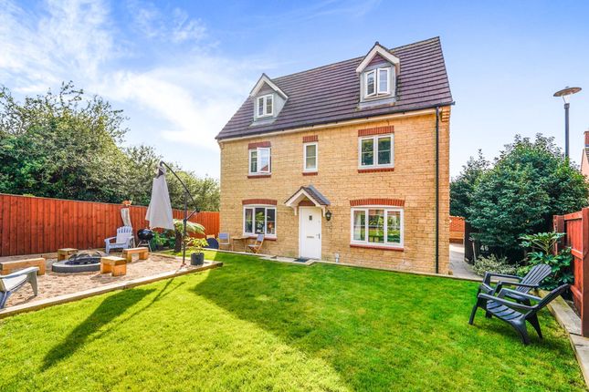Thumbnail Detached house for sale in Fontmell Close, Redhouse, Swindon