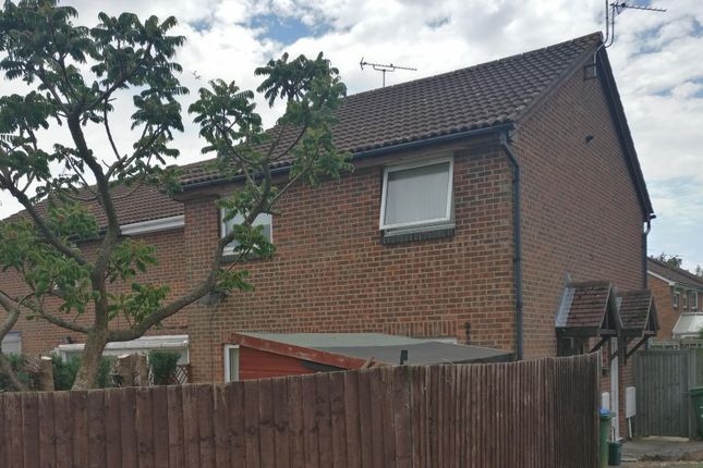 Thumbnail Semi-detached house to rent in Field Way, Aylesbury