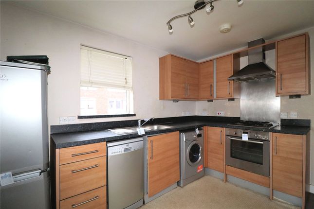 Flat 14, Jarman Court, 68, Maybury Road, Surrey photo 4