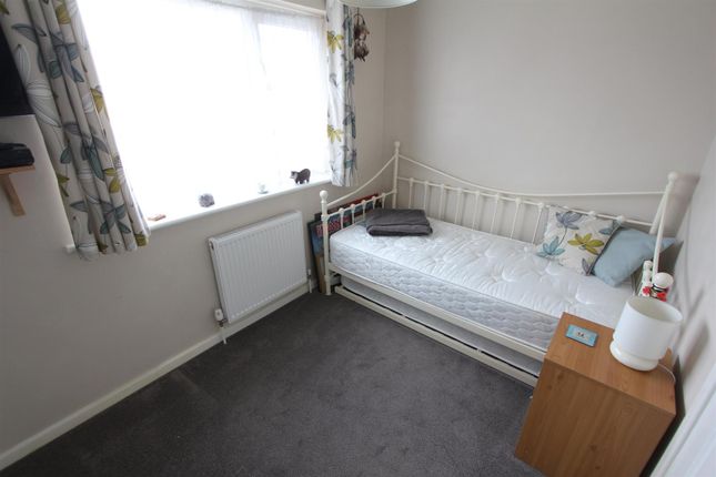 60, Grange Drive, Leicestershire photo 5