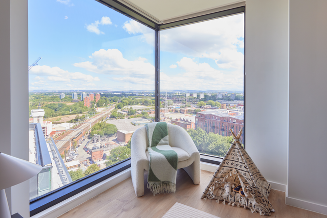 Thumbnail Flat for sale in Irk Street, Manchester
