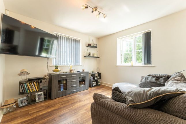Russet House,3, Birch Close, York photo 3