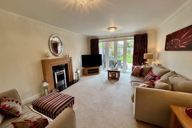 Detached house for sale in Hammersmith Close, Radcliffe-On-Trent, Nottingham