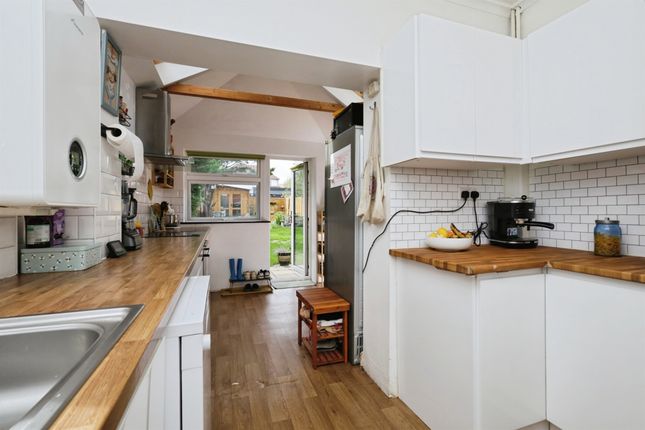 53, Brodrick Road, Eastbourne photo 4