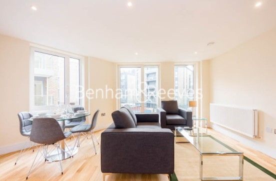 Thumbnail Flat to rent in St. Annes Street, London