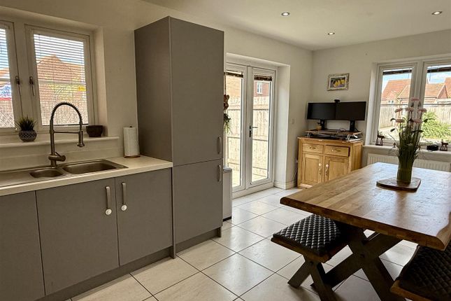 19, Oak Road, Market Weighton photo 3