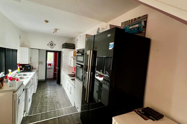 107, Heely Road, Birmingham photo 4