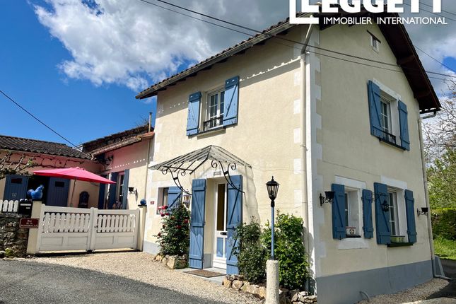 Thumbnail Villa for sale in Saint-Front-La-Rivière, Dordogne, Nouvelle-Aquitaine