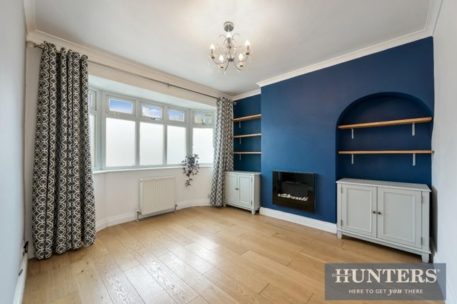 11, Buckland Way, Worcester Park photo 2