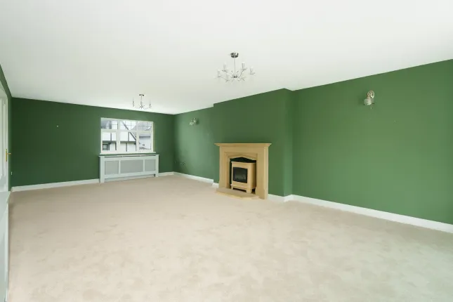 127, Fairways Drive, Santon photo 4