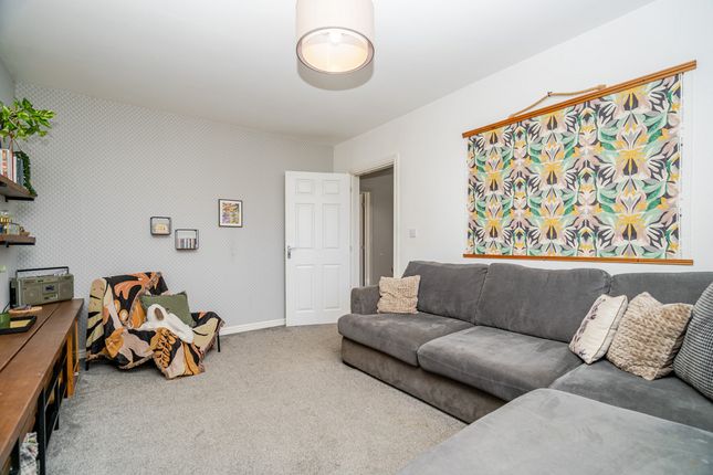 12, Lime Tree Corner, Bedford photo 3