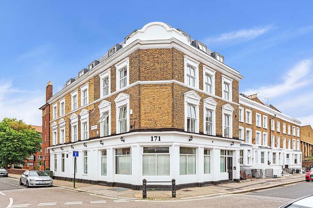 Apt 8, Baroc House, London photo 3
