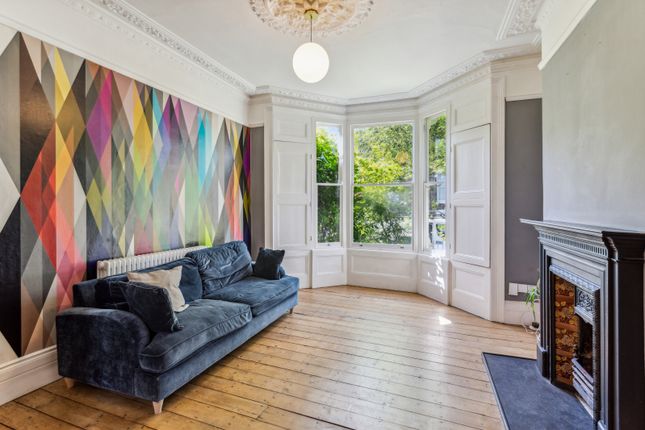 Thumbnail Flat to rent in Brooke Road, Stoke Newington Central