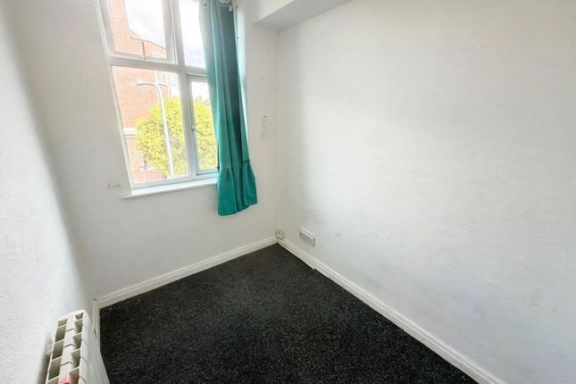 83A, Ilford photo 5