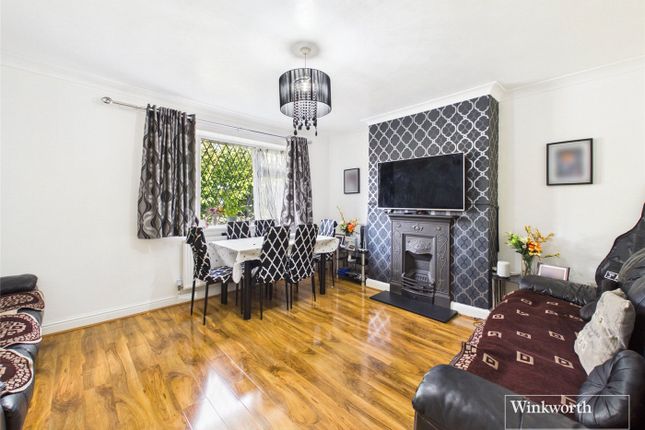 13, Buck Lane, Kingsbury photo 2