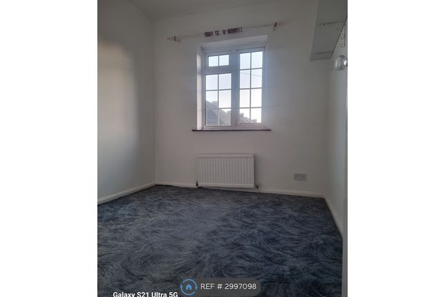 Ditton Road, Norwood Green, Southall photo 4