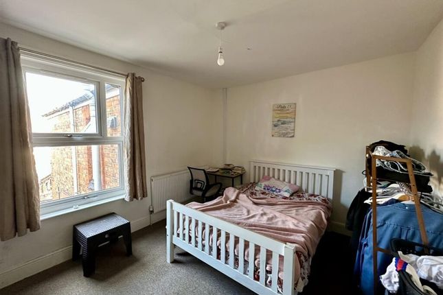 Upperton Road, Leicester photo 5