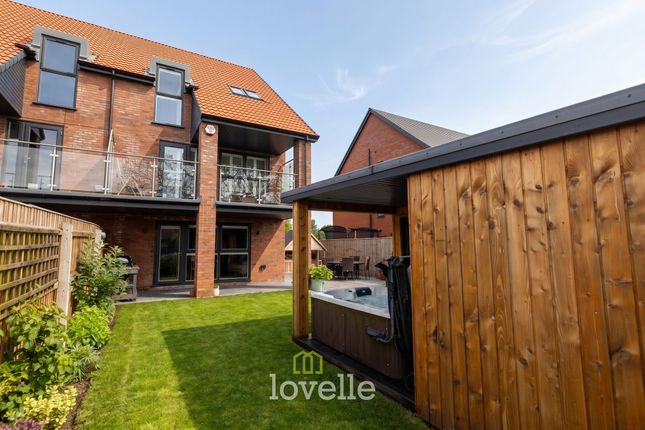 25 Claydon Way, Grimsby photo 2