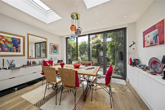 33, Alexandra Road, Surrey photo 4