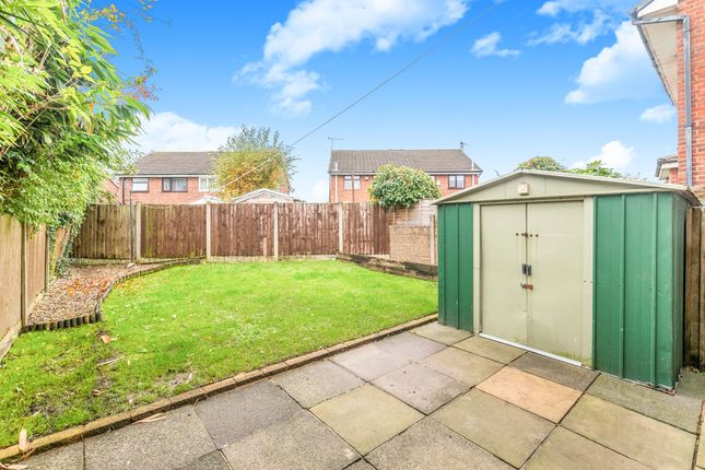 45, Hillbeck Crescent, Wigan photo 4