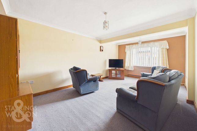 12 Oval Road, Norwich photo 2
