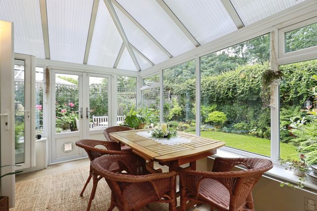 5, Birdhaven Close, Warwick photo 4