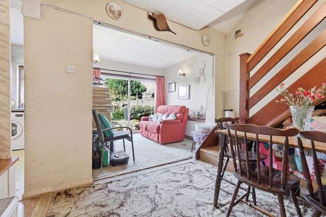 39, South Crescent, SOUTHEND-ON-SEA photo 4