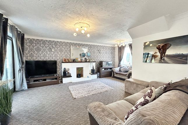 11 Churchfields, Southampton photo 3