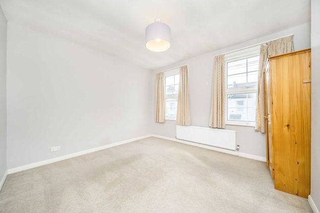 16, Ashbourne Terrace, London photo 4