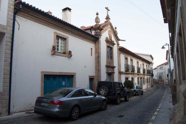 Town house for sale in R. Vaz Preto 80, 6060-126 Idanha A Nova, Portugal