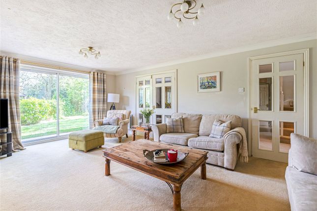 57, Joyce Close, Kent photo 3