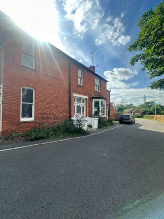Thumbnail Detached house to rent in Station Road, Leicester