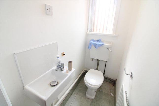 Property to rent in Harrington Drive, Nottingham