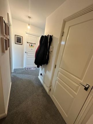Flat for sale in St. Andrews Close, Glasgow