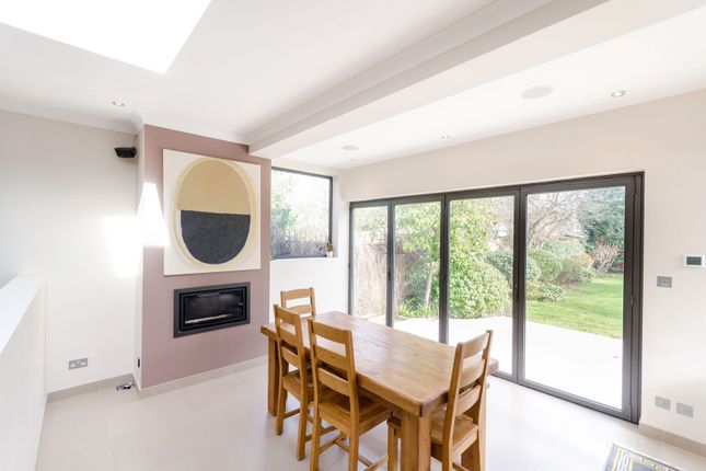 Albion Road, Coombe photo 4