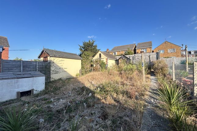 61, Williams Avenue, Weymouth photo 3