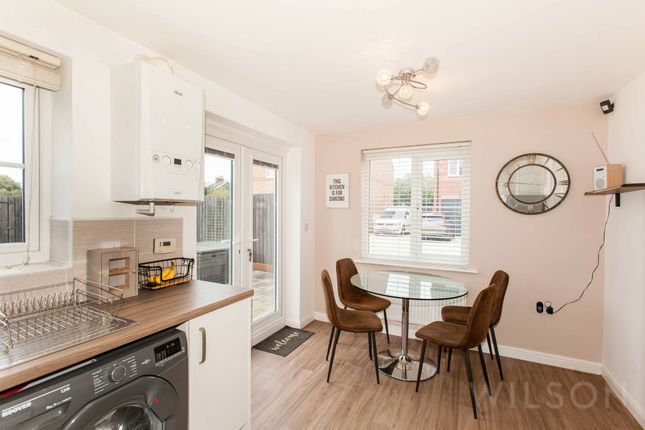 31 Cowlishall Drive, Chesterfield photo 4