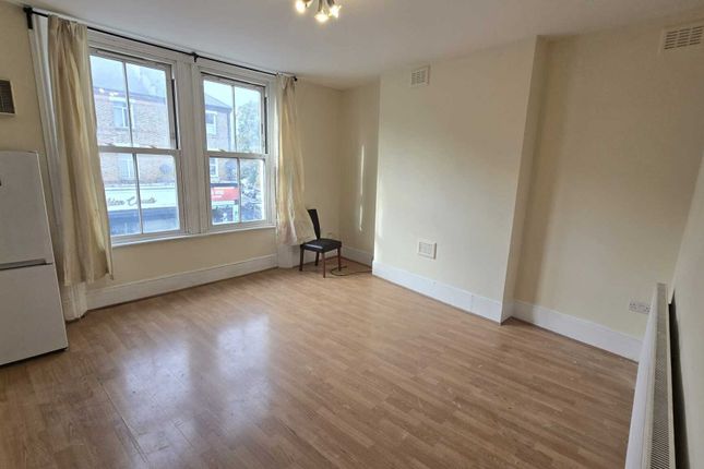 82C Penge Road, London photo 4