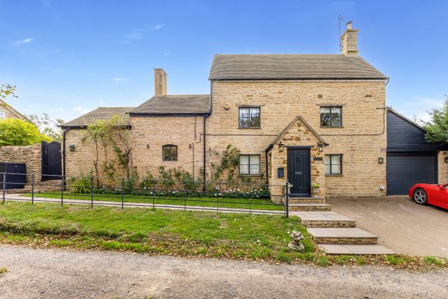 3-bed detached on Clarks Lane, Shipston-on-Stour, £9,500/mo