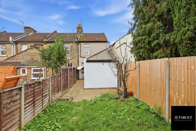 47, Allandale Road, Enfield photo 3