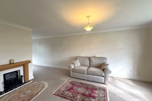 37, Hanmer Way, Staplehurst photo 2