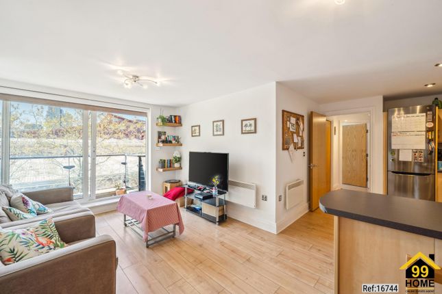354, Anchor House, London photo 2