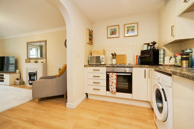 23, Britannia Mews, Pudsey photo 4