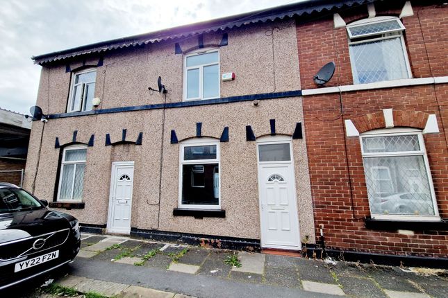 Terraced house to rent in Potter Street, Bury